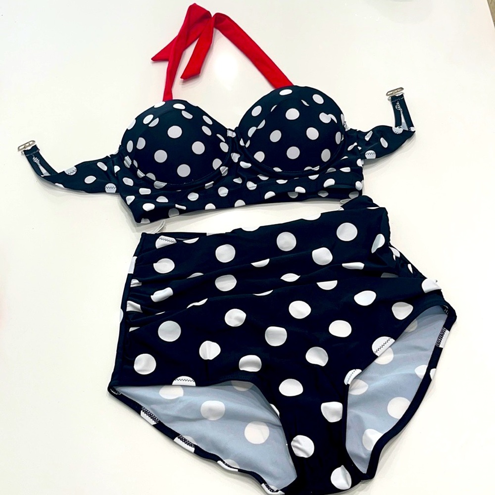 Pinup style polka dot bikini size small